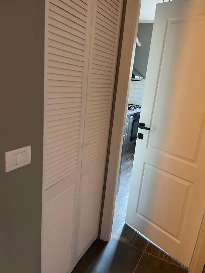 Lovely 2 Rooms Apartment In The Center Of The City Bucarest