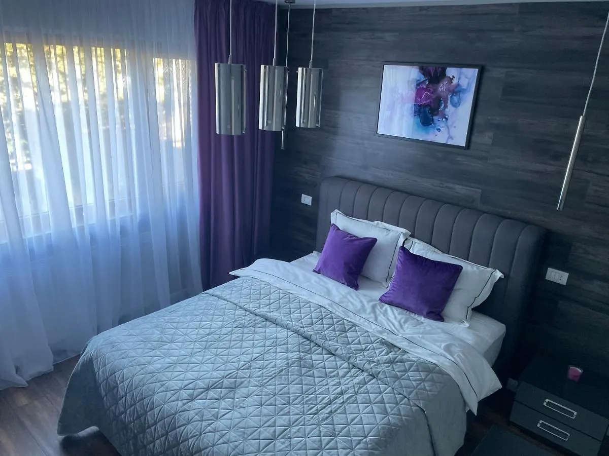 Lovely 2 Rooms Apartment In The Center Of The City Bukarest