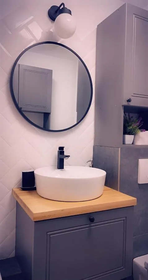 Lovely 2 Rooms Apartment In The Center Of The City Bucharest